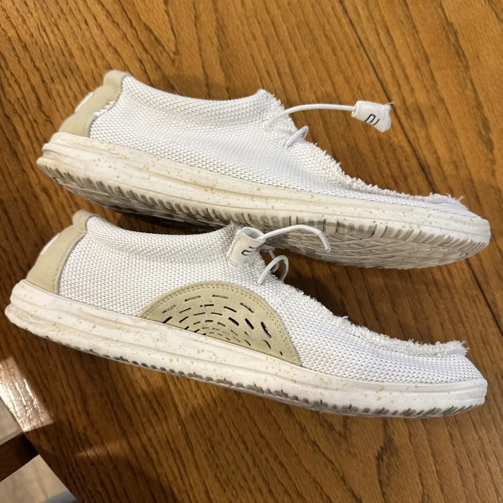 Hey Dude Wally Mens Size 11 White Mesh Loafers Casual Lightweight Shoes